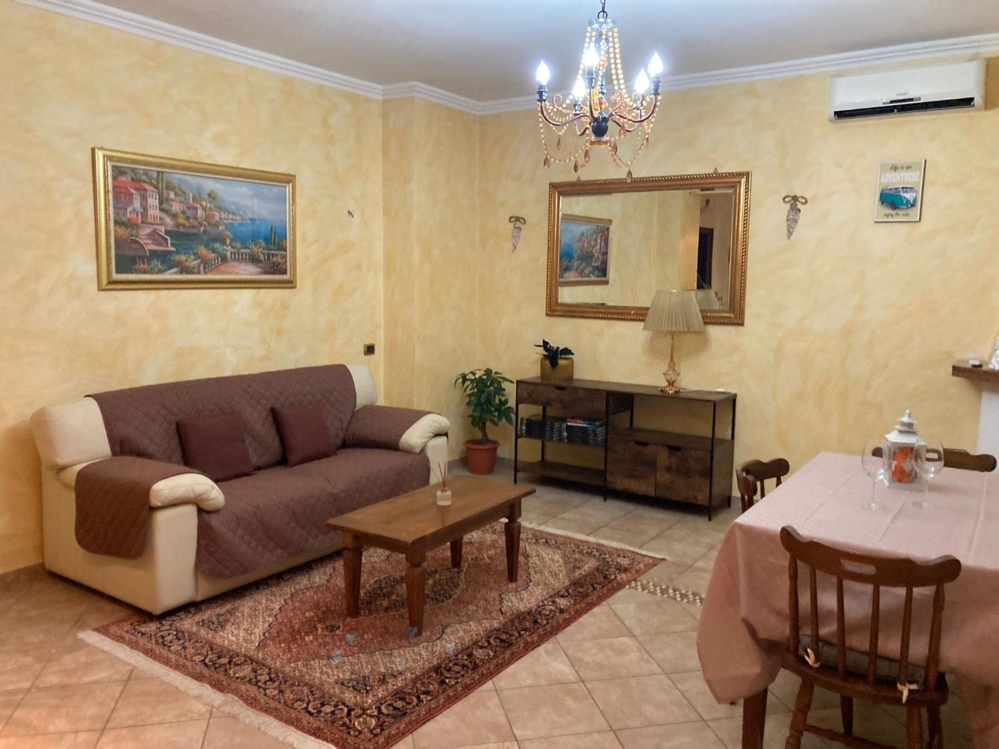 Open Sweet House